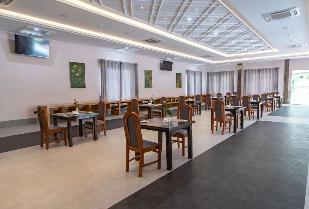 Ever Treasure Hotel
