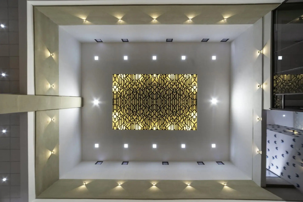 TH HOTEL & VIVIENDA