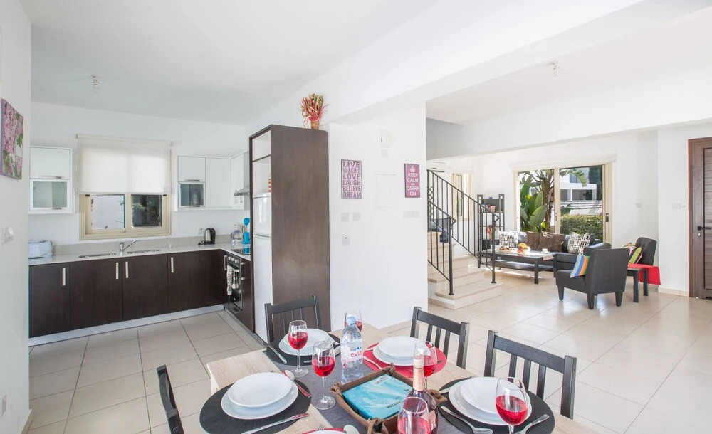 Cyprus Villa Palm 39 Gold