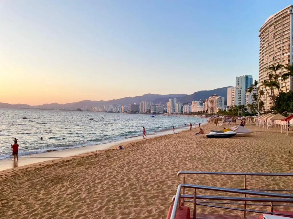 Hotel acapulco y suites mediterrane