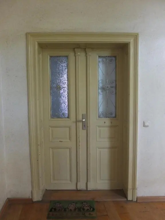 Flat in neo country style aus Gründerzeit bis 6 Person