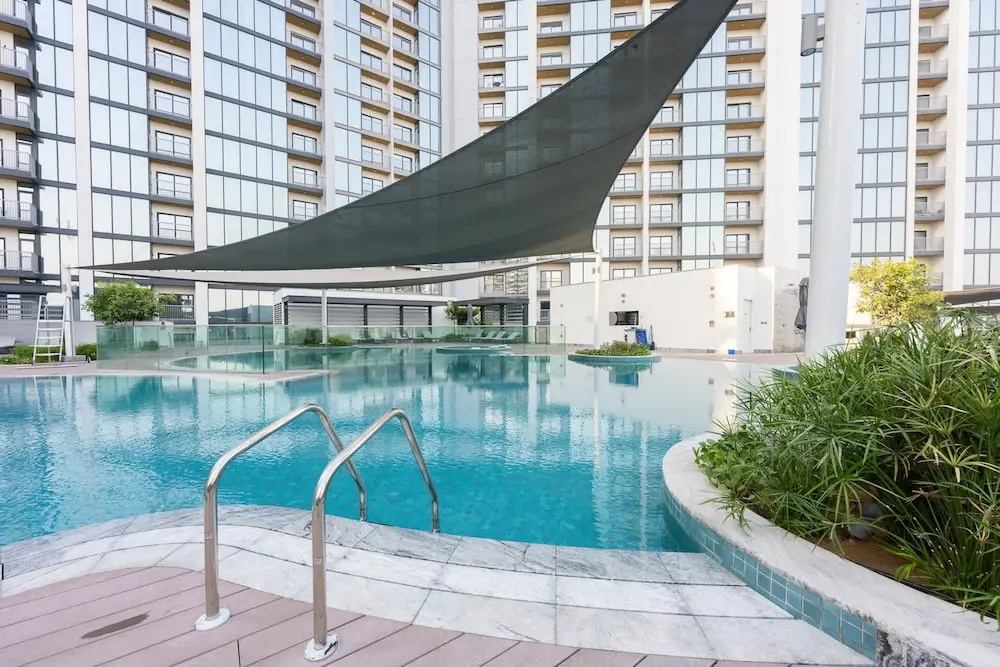 Meydan Apartment Sleeps 4 With Great Amenities
