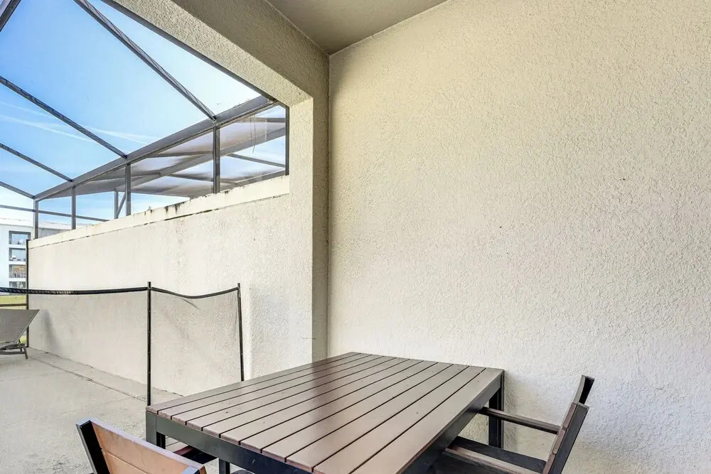Lanai & Private Pool, 8 Mi to Wdw: Family Getaway