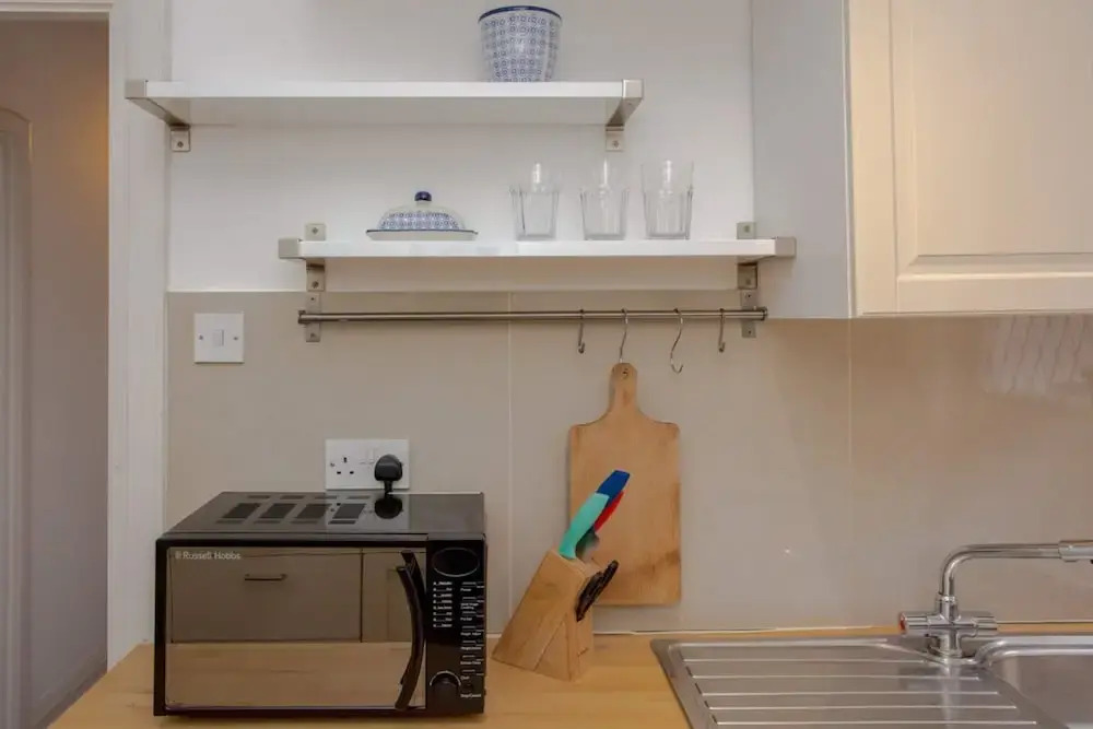 Contemporary 2 Bedroom Flat in Bayswater