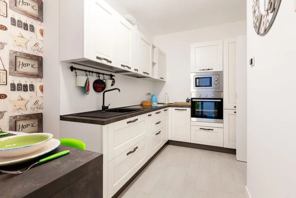 Fiera Milano Flat with Garage
