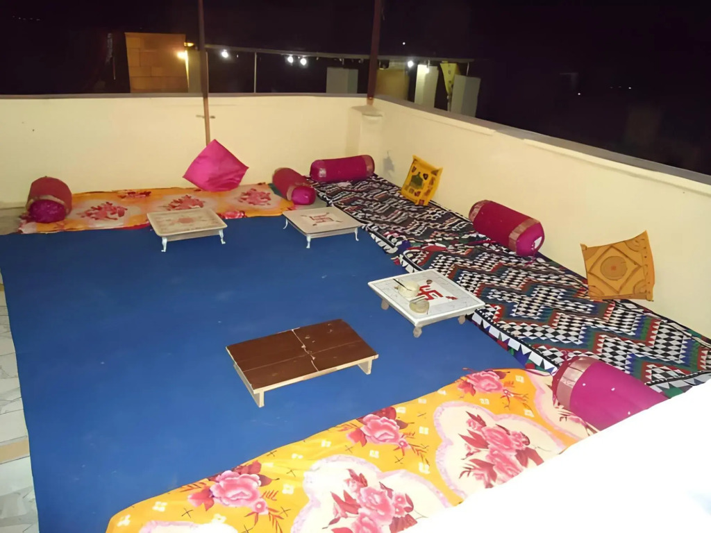 Ganesh Guest House
