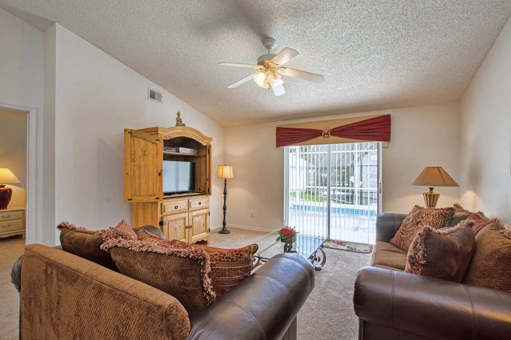 Indian Point- 3 Bedroom Pool Home- 1301IP