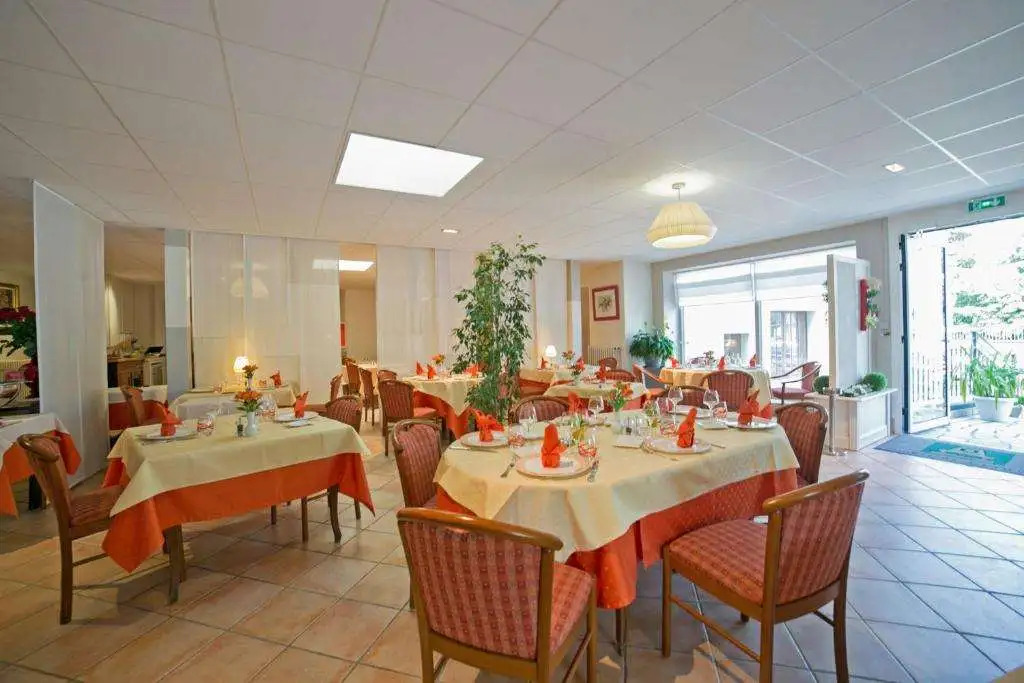 Logis Hôtel Auberge de la Rose