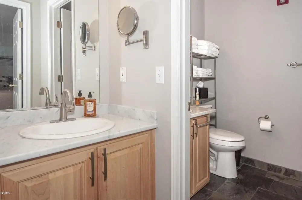 Waters Edge 309 1 Bedroom Condo
