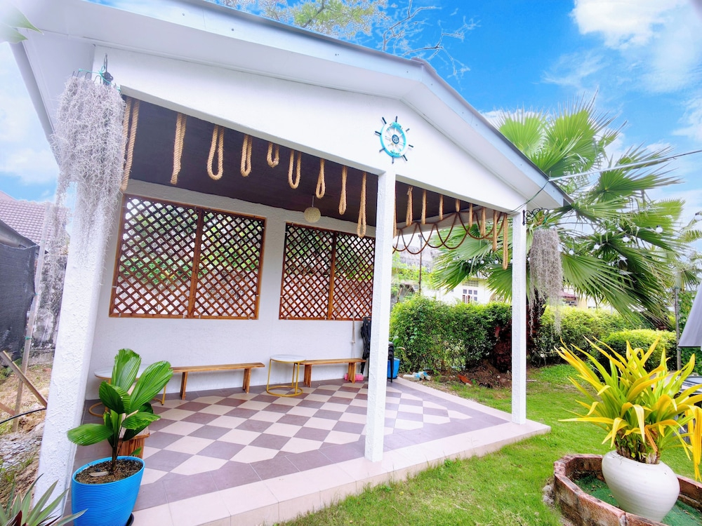 Villa 223