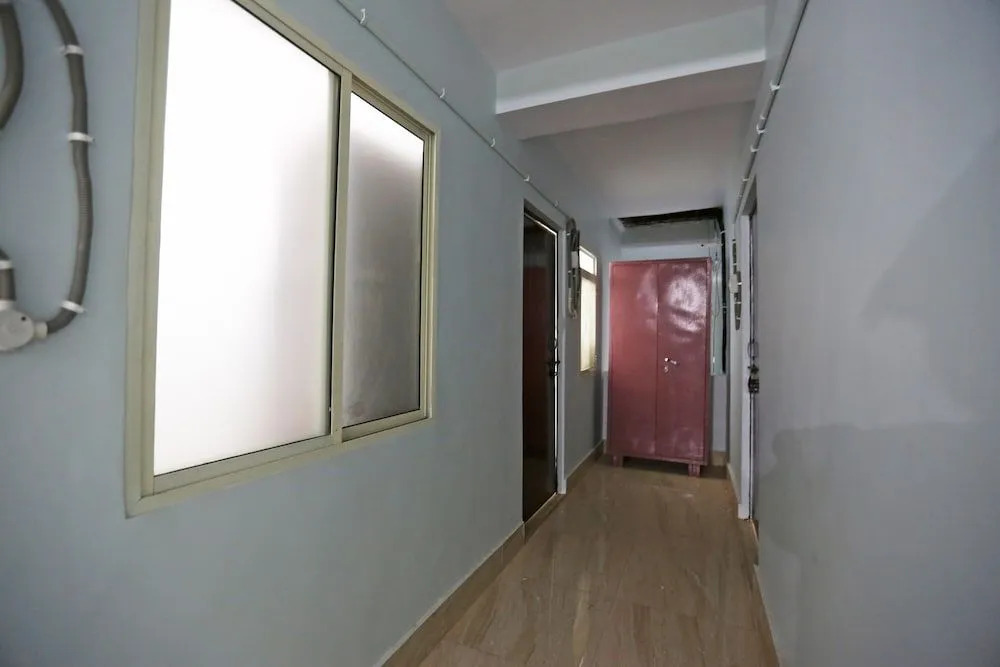 OYO 40792 Dimpy House