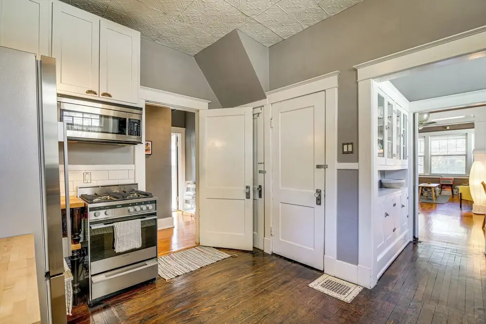1 Mi to Overton Park: Extended Stay in Memphis!