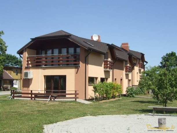 Villa Dole