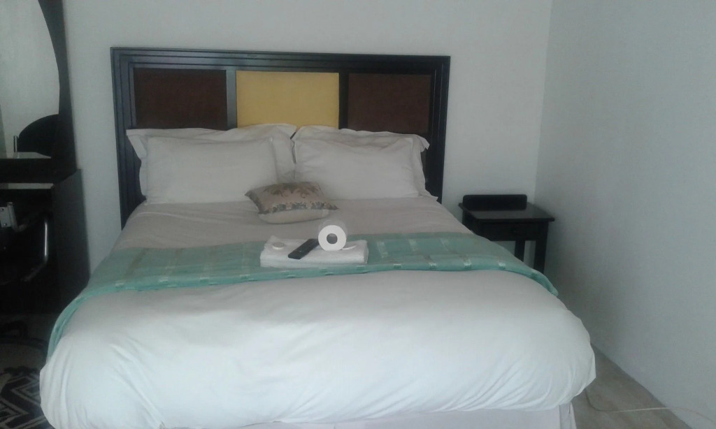 Royal Olympia Lodges & Safaris RSA