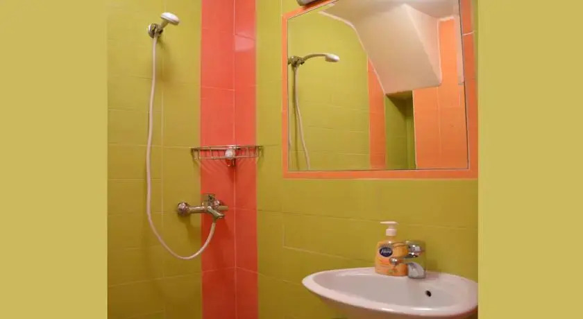Hostel Kalonis