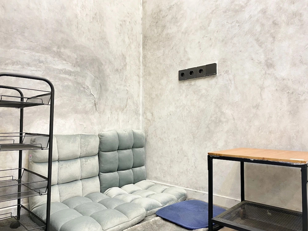 Fully Furnished And Homey Studio Grand Kamala Lagoon Apartment