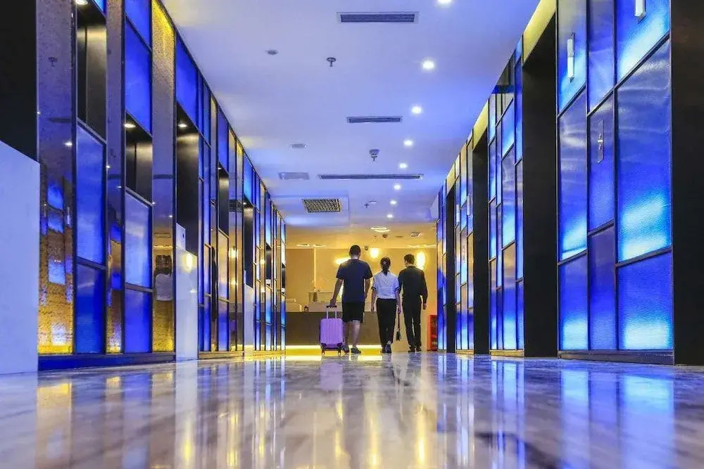 9H Hotel