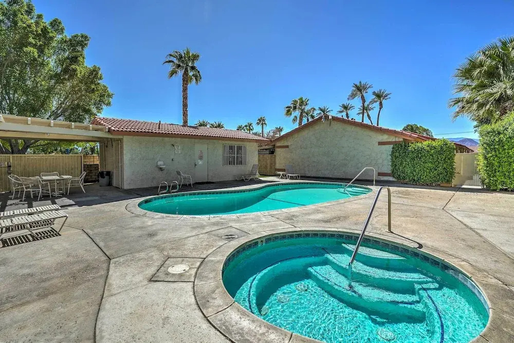 Indio Casita: 2 Mi to Coachella & Stage Coach!