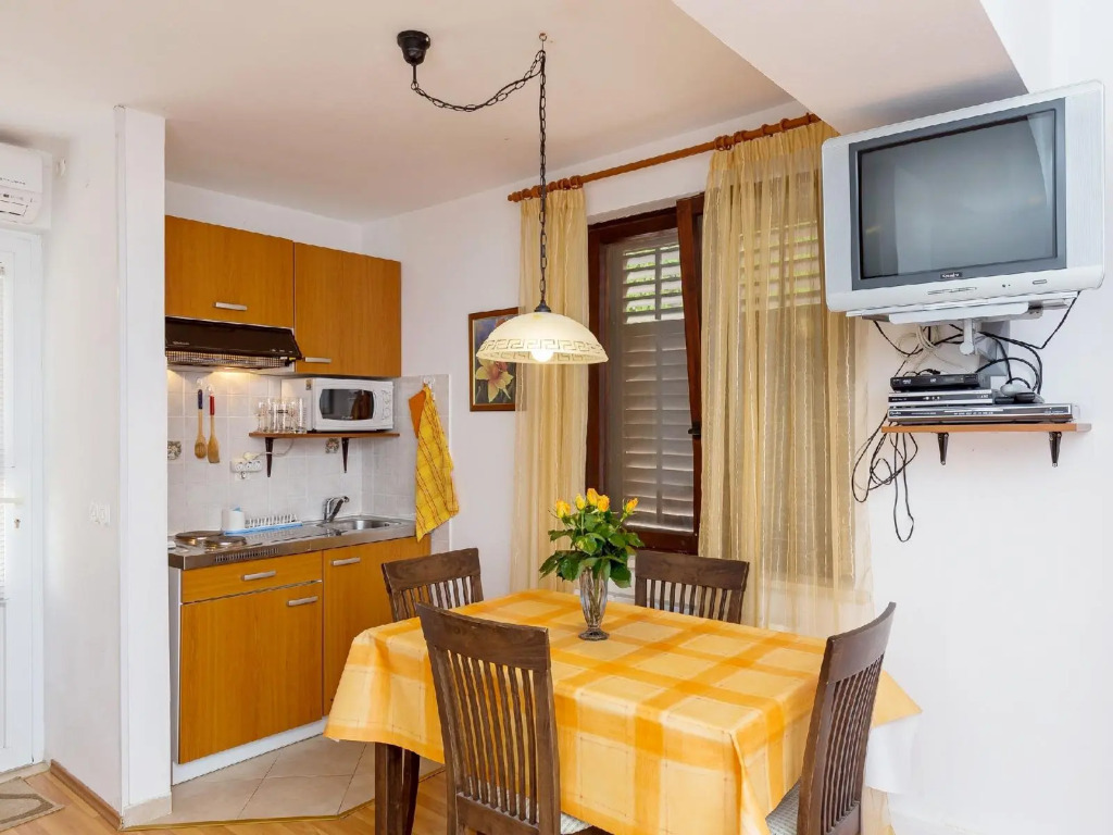 Apartments Niksa
