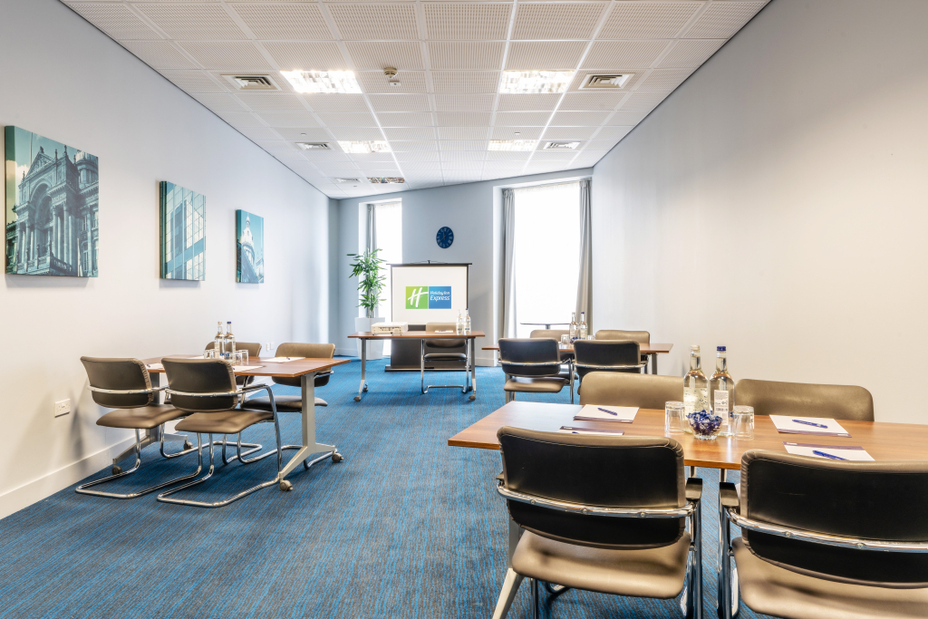Holiday Inn Express Birmingham - Snow Hill by IHG