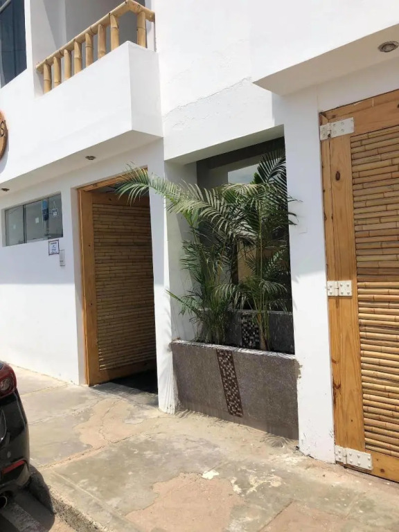 Paracas Guest House