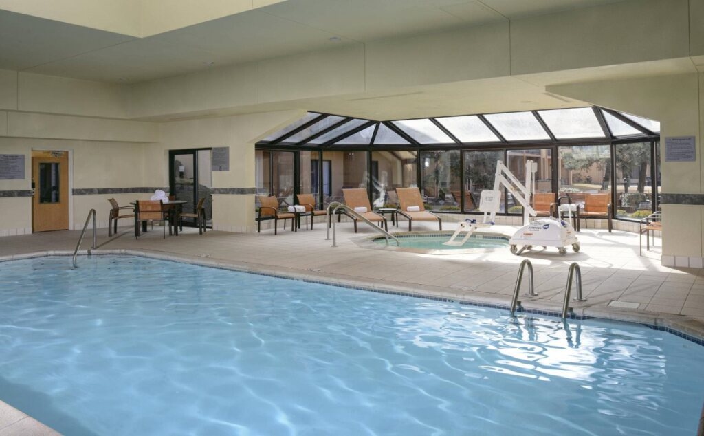 Sonesta Select Kansas City South Overland Park