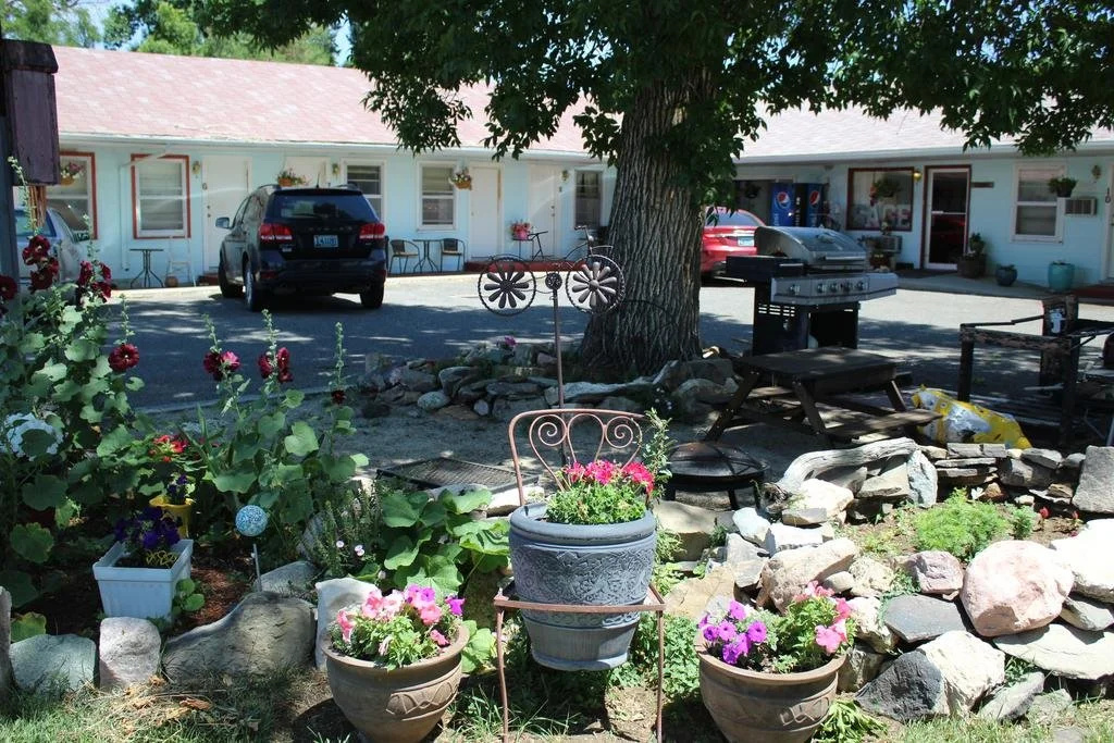 Sage Motel