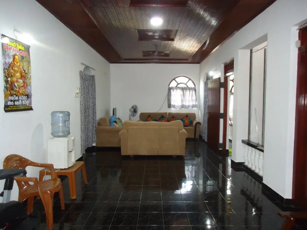 Queen Bee Guest House