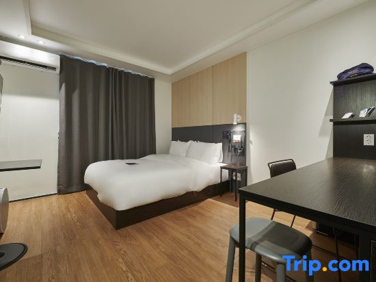 Gongju Singwan Just Stay Hotel
