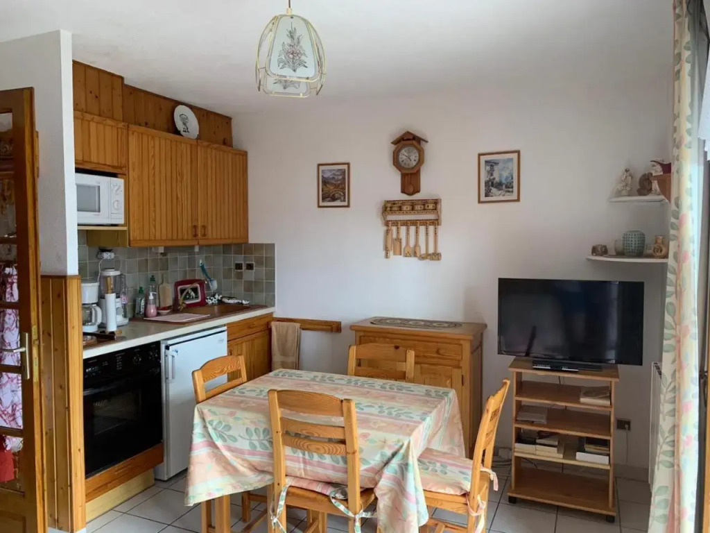 Studio Embrun plan d eau de 2 à 4 personnes