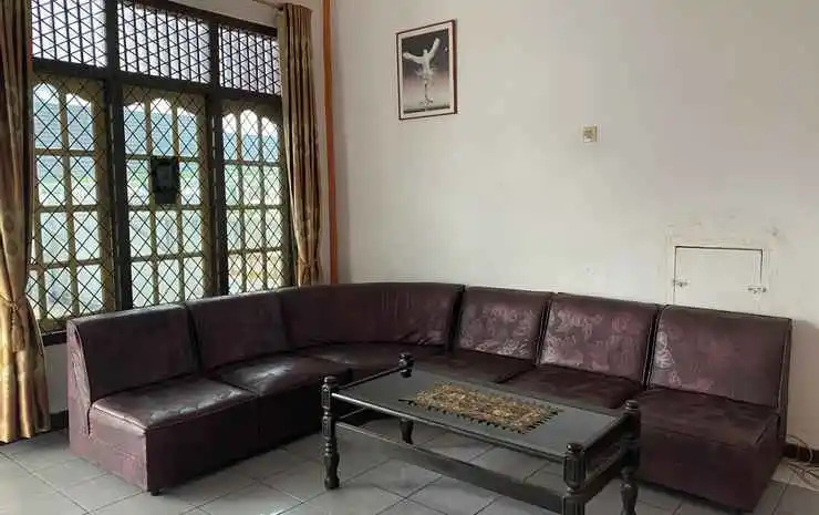 Oyo 3455 Ceten Residence