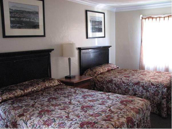 Budget Inn