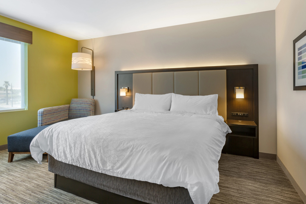 Holiday Inn Express & Suites - Phoenix Dwtn - State Capitol by IHG