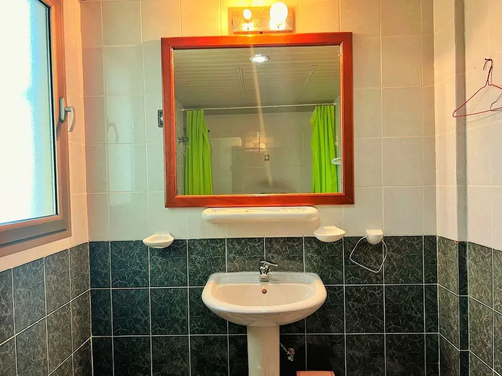 Diamond Apartments