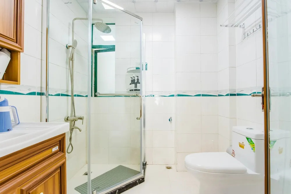 Locals Boutique Apartment Jiuzhou Port.3
