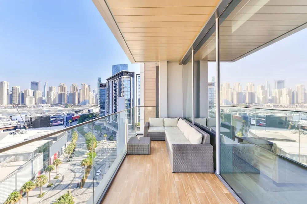 Luxury Beachfront 2BR w Stunning SeaView
