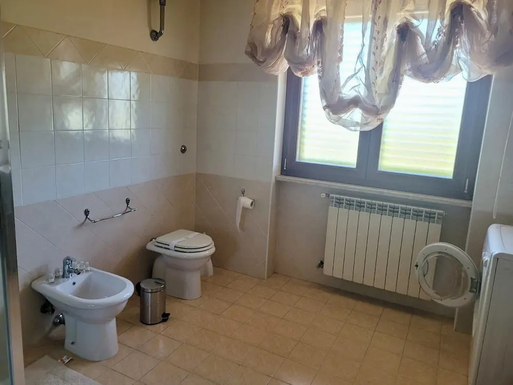 Immaculate 4-bed House in Cassino Villa Aurora