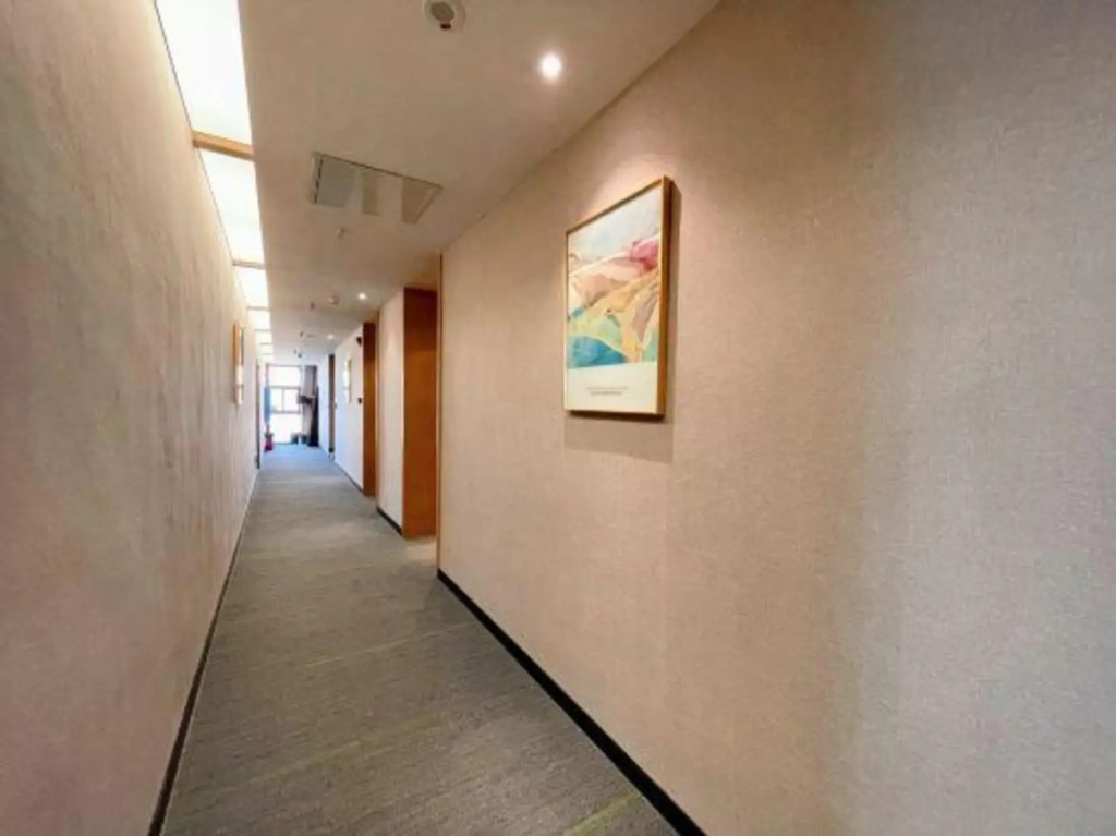 Yangge Hotel