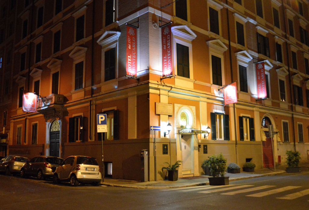 Отель Montecarlo