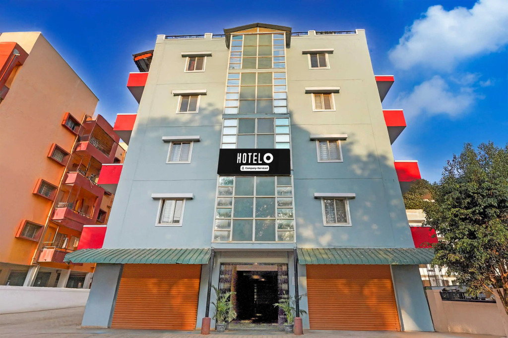 Townhouse Bommasandra Metro Station