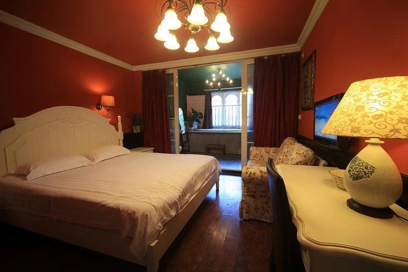 Nana Hotel
