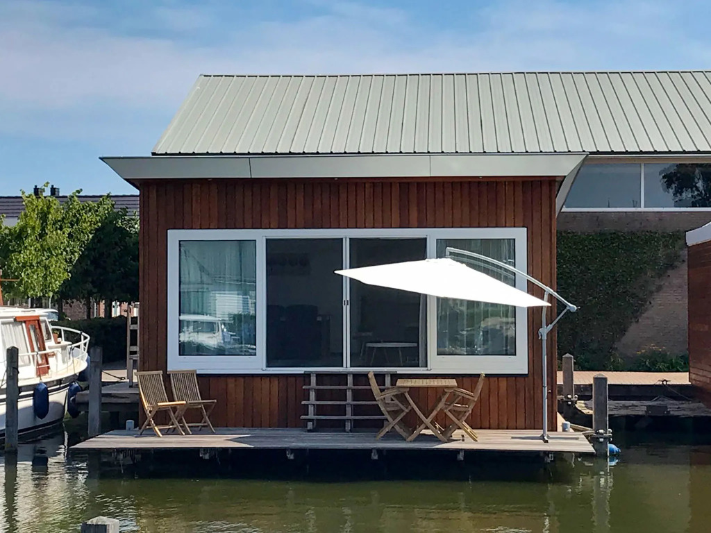Holiday Home De Meerparel-1 by Interhome