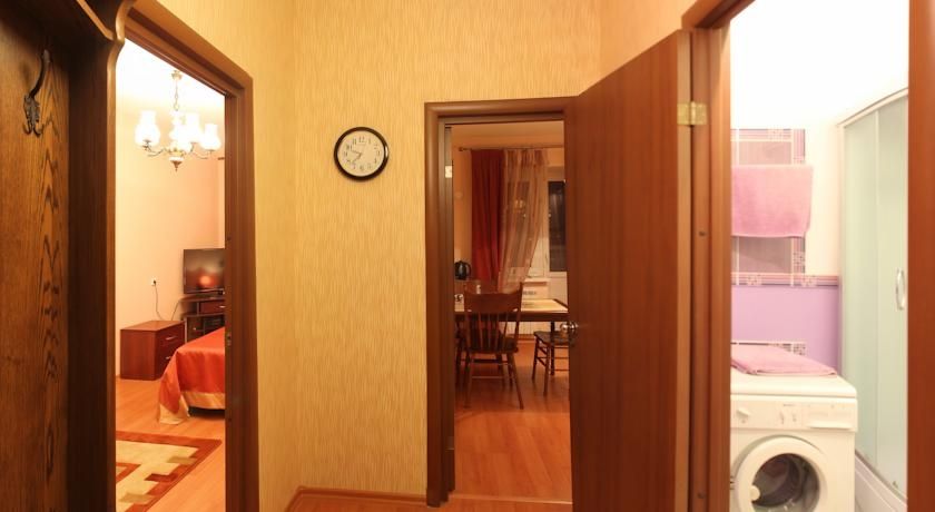 Room-Club Apartments on Nikolaya Chumicheva Street