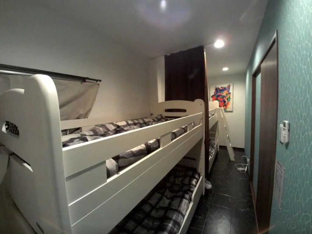 G House