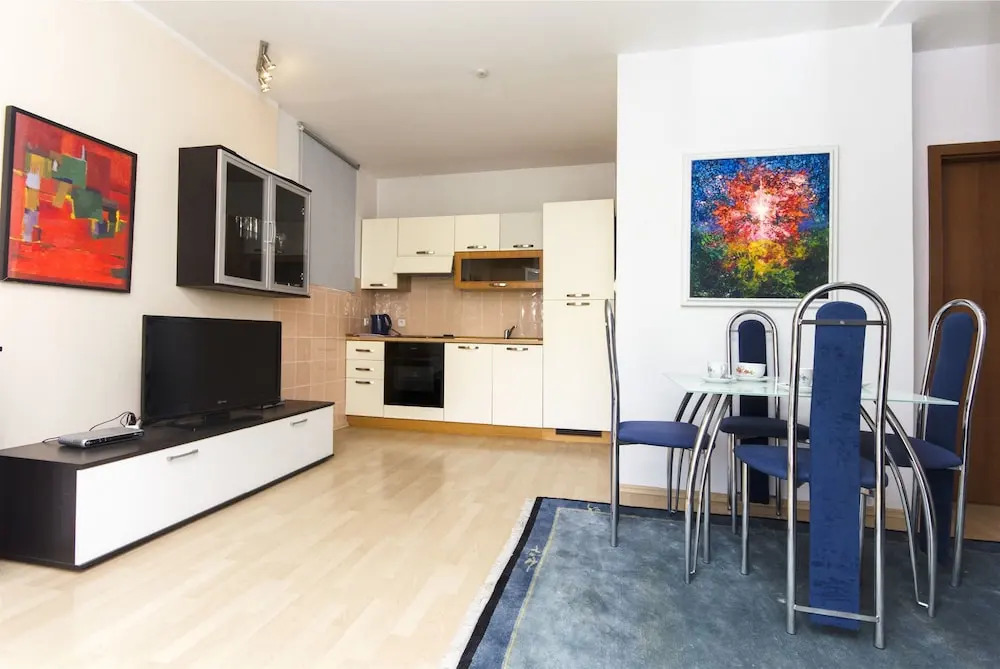 Apartments Bujola City Park View