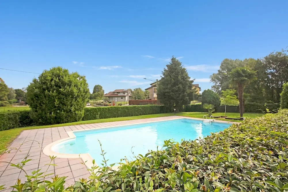 Angera Relax & Pool