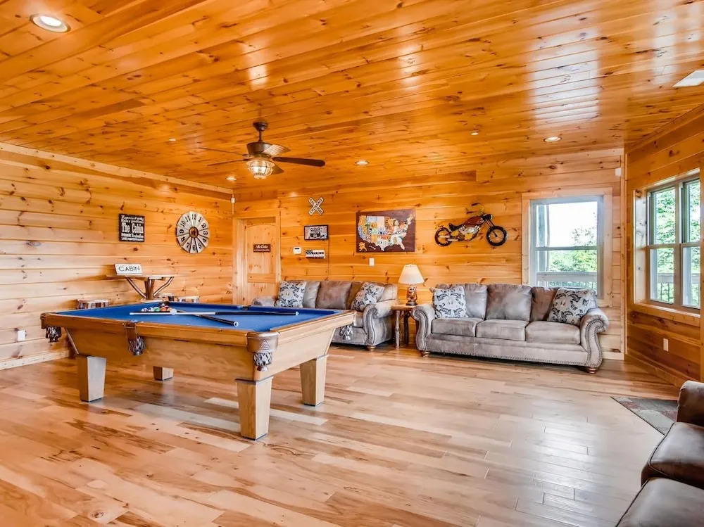 Vista di Cielo 4 Bedrooms 4.5 Bathrooms Cabin
