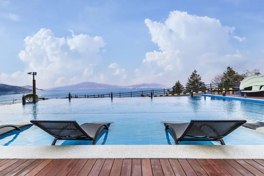Aria Pension Resort
