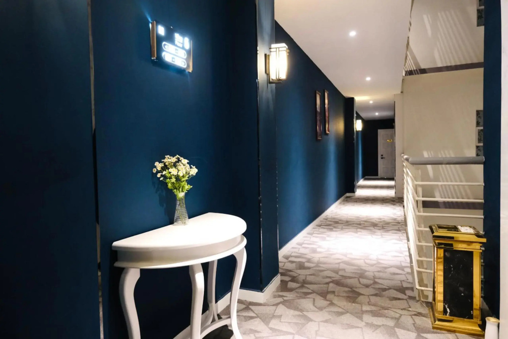 Nicecy NganHa Hotel