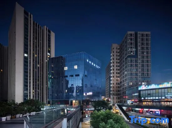 Chengdu The PURE Hotel (Longhu Times Tianjie Electronic Science University Qingshuihe Campus Branch)